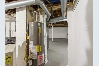 1328 N 36th St, Sheboygan, WI 53081 - Photo 21