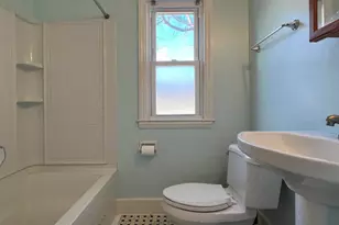 3207 S Austin St, Milwaukee, WI 53207 - Photo 17