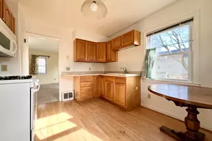 3207 S Austin St, Milwaukee, WI 53207 - Photo 7