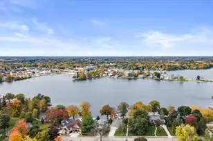 W398N5975 Autumn Woods Dr, Oconomowoc, WI 53066 - Photo 35