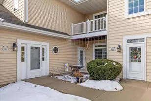 W398N5975 Autumn Woods Dr, Oconomowoc, WI 53066 - Photo 29