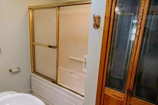 421 Jackson St, Sheboygan Falls, WI 53085 - Photo 11