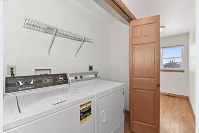 910  Century Way, Racine, WI 53406 - Photo 31