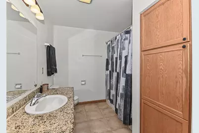 910  Century Way, Racine, WI 53406 - Photo 27