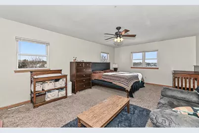 910  Century Way, Racine, WI 53406 - Photo 23