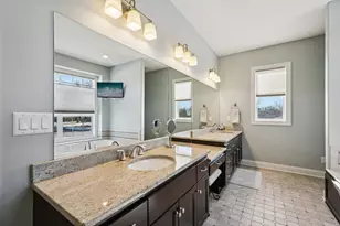 N49W18765 Emerald Hills Dr, Menomonee Falls, WI 53051 - Photo 29