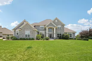 N49W18765 Emerald Hills Dr, Menomonee Falls, WI 53051 - Photo 1