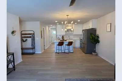 W219N16270  Primrose Ct, Jackson, WI 53037 - Photo 5