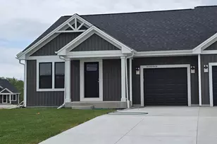 W219N16270 Primrose Ct, Jackson, WI 53037 - Photo 1