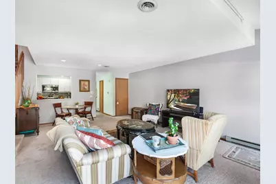 940  Prairie Dr #27, Racine, WI 53406 - Photo 7