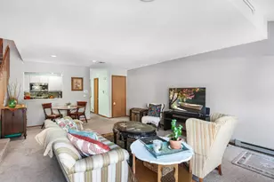 940 Prairie Dr, Racine, WI 53406 - Photo 7