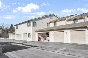 940 Prairie Dr, Racine, WI 53406 - Photo 27