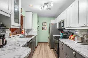 940 Prairie Dr, Racine, WI 53406 - Photo 13