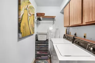 940 Prairie Dr, Racine, WI 53406 - Photo 25