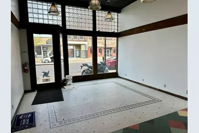 306  Main St, Racine, WI 53403 - Photo 3