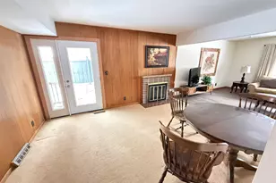 1956 Bootmaker Dr, Beloit, WI 53511 - Photo 5