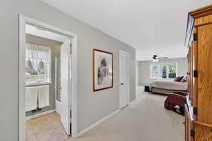 10327 N Savannah Ct, Mequon, WI 53092 - Photo 13