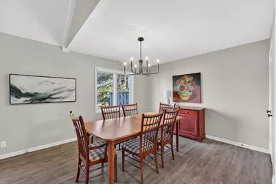 10327 N Savannah Ct, Mequon, WI 53092 - Photo 11