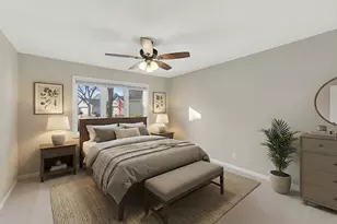 10327 N Savannah Ct, Mequon, WI 53092 - Photo 15