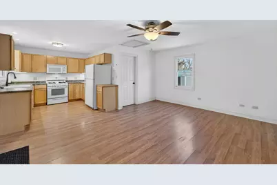 248  Mueller Ave, Twin Lakes, WI 53181 - Photo 3