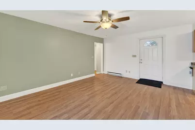 248  Mueller Ave, Twin Lakes, WI 53181 - Photo 5