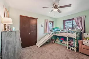 395 E Oak Ln, Oak Creek, WI 53154 - Photo 15