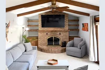 3262  Calais Ct, Allouez, WI 54301 - Photo 3