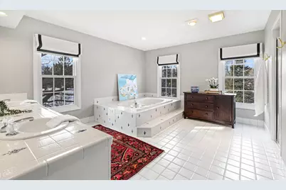 10022 N Miller Ct, Mequon, WI 53092 - Photo 21