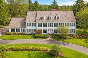 10022 N Miller Ct, Mequon, WI 53092 - Photo 1