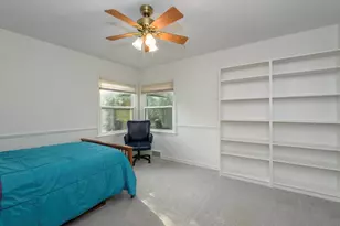 225 W Alta Loma Cir, Thiensville, WI 53092 - Photo 15