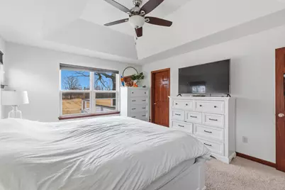 3850  Strawberry Glen Dr, Jackson, WI 53012 - Photo 23