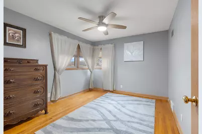 3009 S 74th St, West Allis, WI 53219 - Photo 25