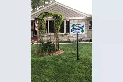 3009 S 74th St, West Allis, WI 53219 - Photo 33