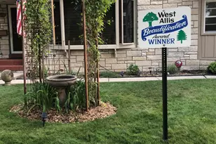 3009 S 74th St, West Allis, WI 53219 - Photo 33