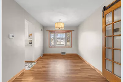 3009 S 74th St, West Allis, WI 53219 - Photo 7