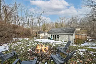 W299N2857 Maple Ave, Delafield, WI 53072 - Photo 21