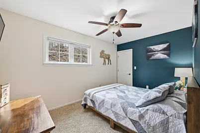 W299N2857  Maple Ave, Delafield, WI 53072 - Photo 15