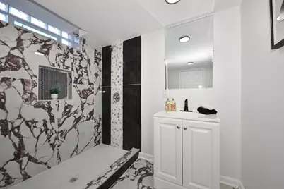 4348 N 19th St, Milwaukee, WI 53209 - Photo 23