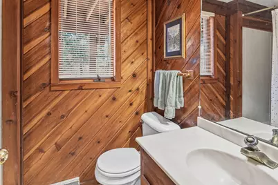 4992  Lake Bluff Rd, Belgium, WI 53074 - Photo 39