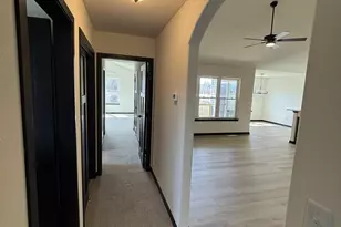 121 Resort Dr, Johnson Creek, WI 53038 - Photo 9