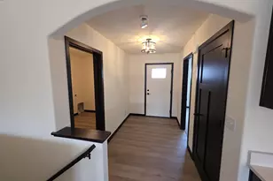 123 Resort Dr, Johnson Creek, WI 53038 - Photo 7