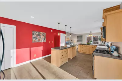 W313S6637  Spring Dr, Mukwonago, WI 53149 - Photo 9