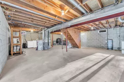 W313S6637  Spring Dr, Mukwonago, WI 53149 - Photo 25