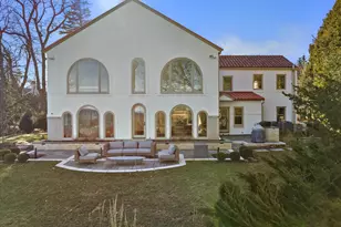 7032 N Barnett Ln, Fox Point, WI 53217 - Photo 47