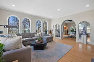 7032 N Barnett Ln, Fox Point, WI 53217 - Photo 21