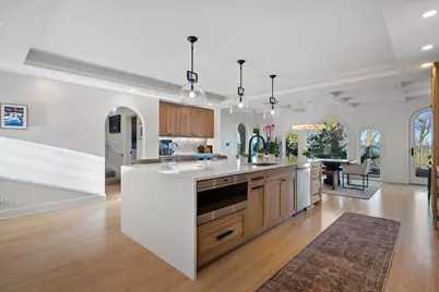 7032 N Barnett Ln, Fox Point, WI 53217 - Photo 13