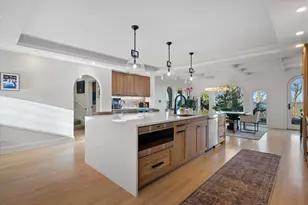 7032 N Barnett Ln, Fox Point, WI 53217 - Photo 13