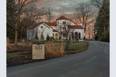 7032 N Barnett Ln, Fox Point, WI 53217 - Photo 49