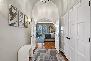 7032 N Barnett Ln, Fox Point, WI 53217 - Photo 25