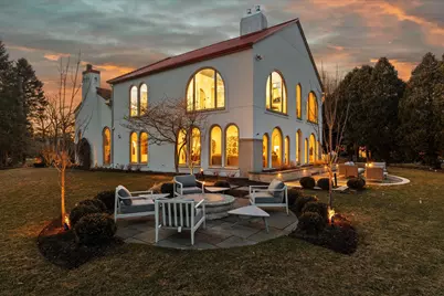 7032 N Barnett Ln, Fox Point, WI 53217 - Photo 43